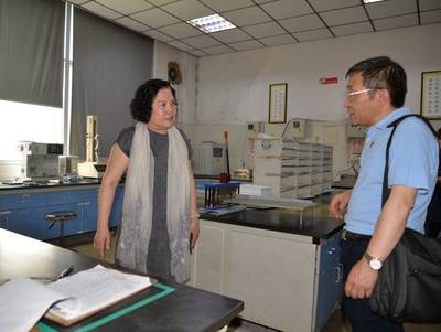 深度賦能塑料制品技術(shù)升級(jí)——嘉興市檔案館“檔案館日”走進(jìn)民企精準(zhǔn)服務(wù)基層